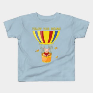 cute piggy in the airball Kids T-Shirt